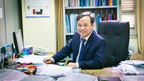Assoc. Prof. Dr. DANG XUAN KHANG