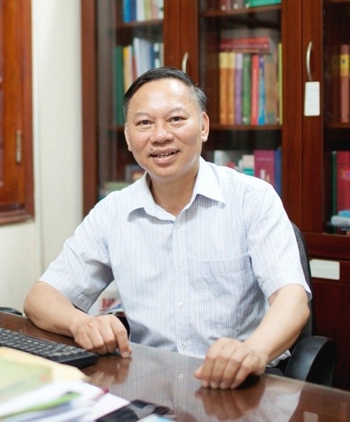 Lý lịch khoa học GS.TS Nguyễn Quang Ngọc