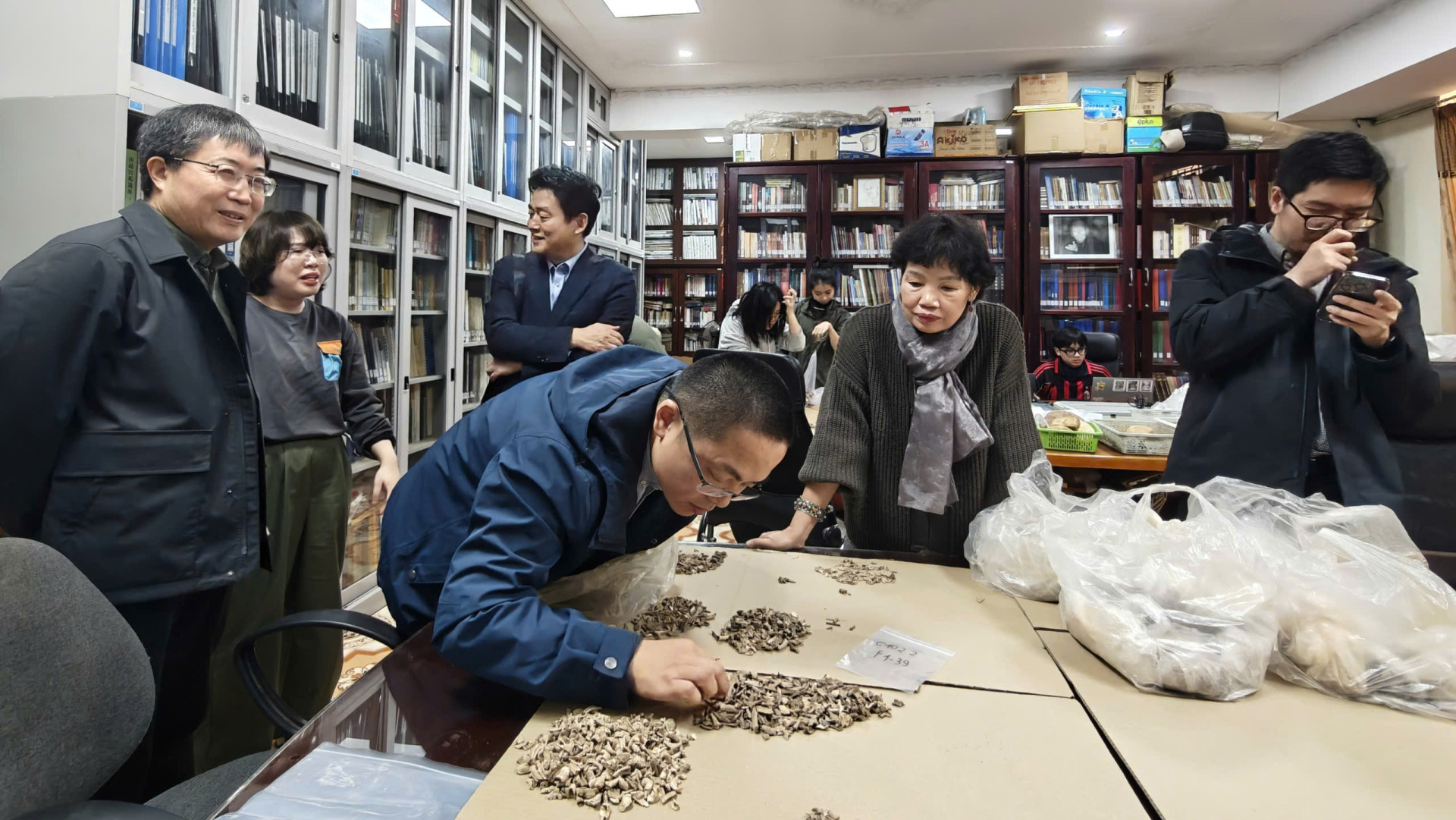 39625749011132500584