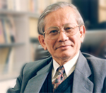 Giáo sư, Nhà giáo Nhân dân Phan Huy Lê, một chuyên gia hàng đầu về lịch sử Việt Nam